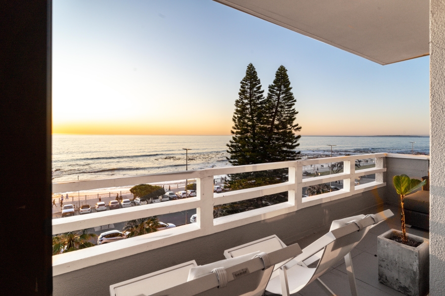 To Let 2 Bedroom Property for Rent in Sea Point Western Cape